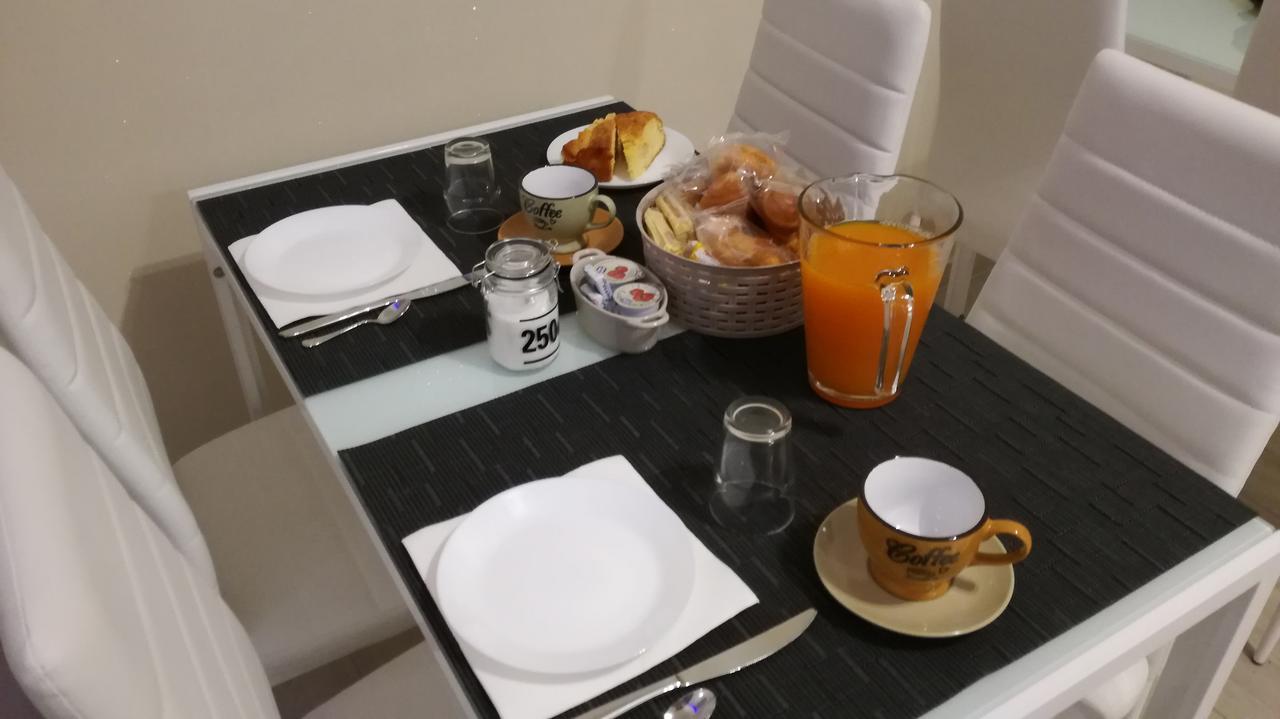 盆景住宿加早餐旅馆 菲乌米奇诺 外观 照片